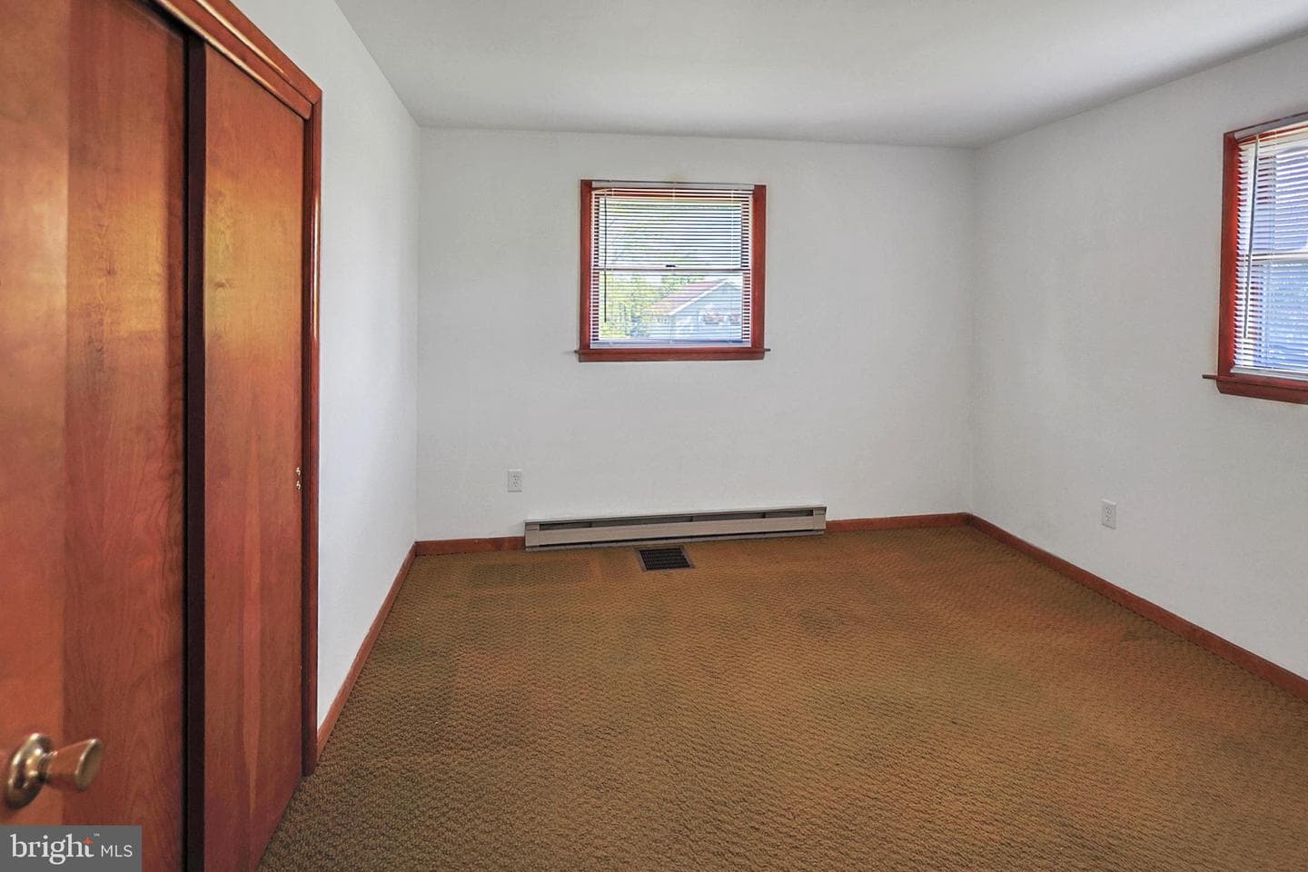 1004 Maple Street photo 27