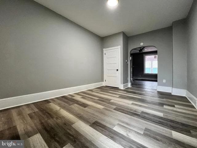 1502 W Norwegian Street photo 5