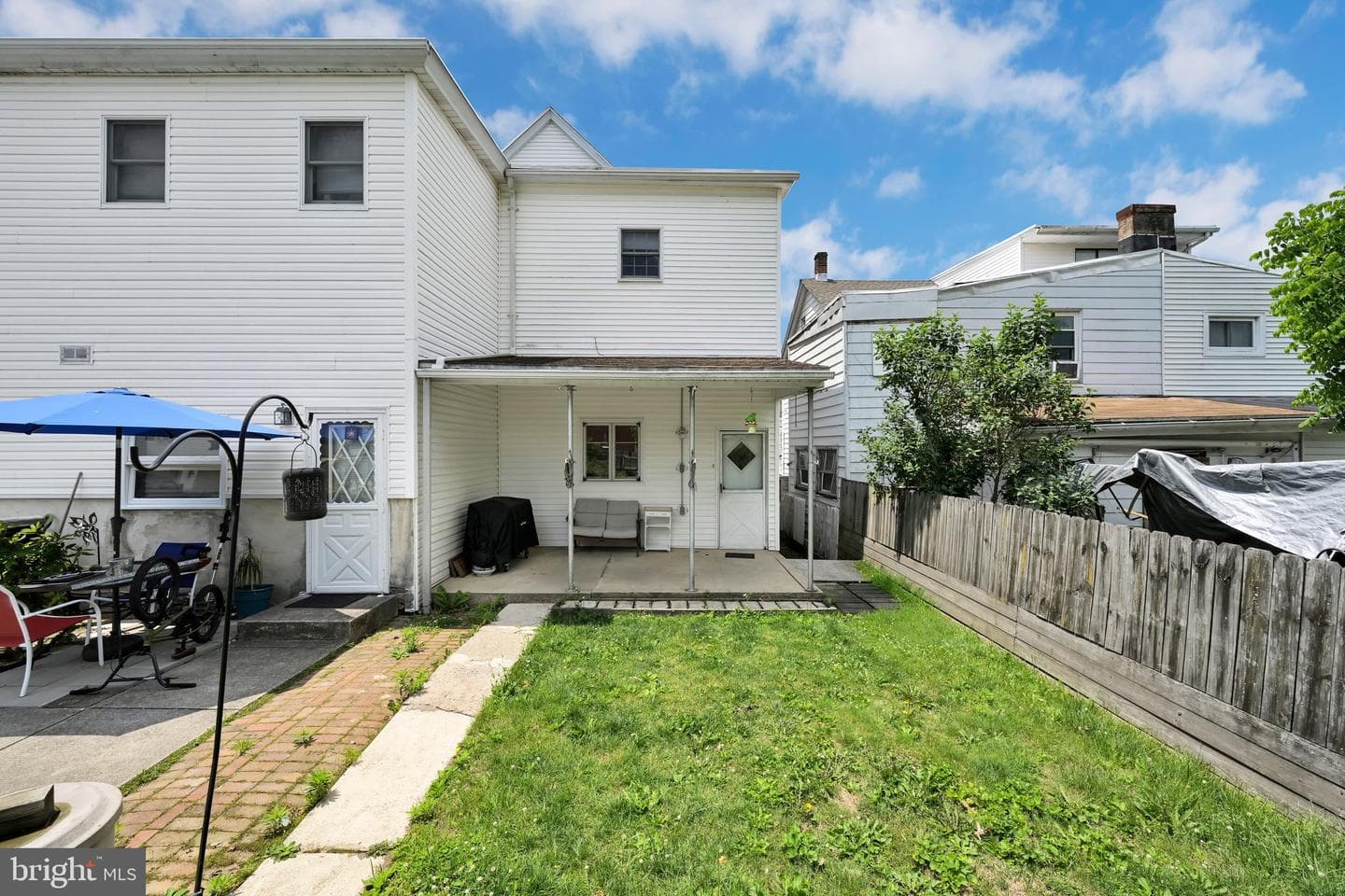 33 Avenue A photo 27