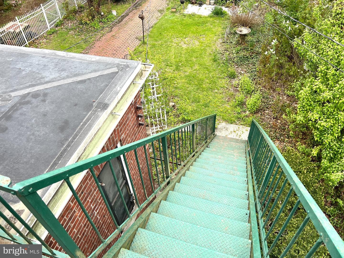 243 W Broad Street photo 56
