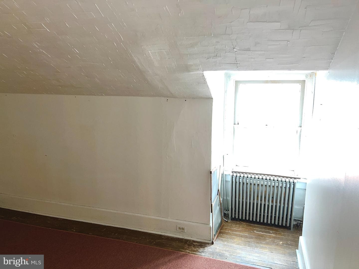 243 W Broad Street photo 68