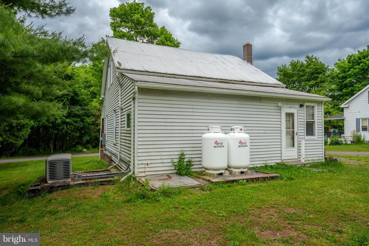 18 Ferndale Hill Drive photo 6