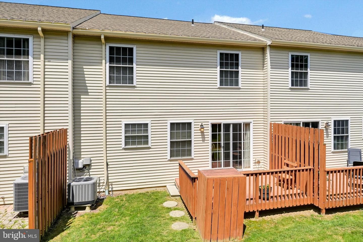 526 Lantern Green Way photo 35
