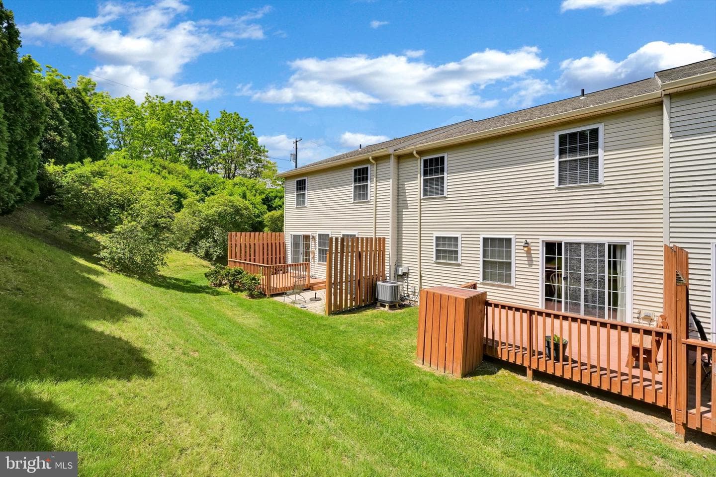 526 Lantern Green Way photo 37