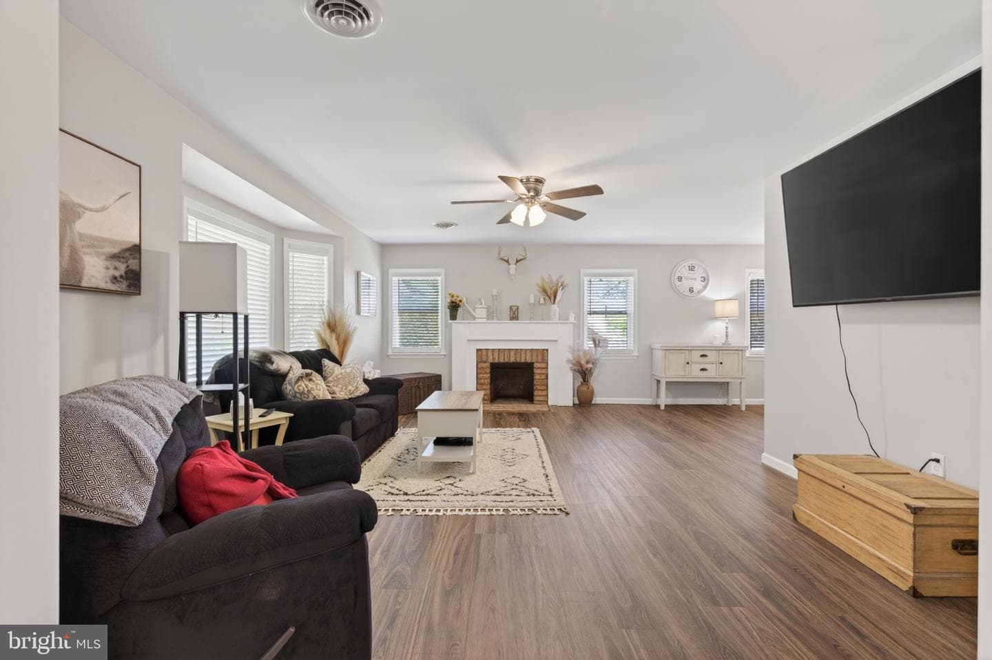 161 Avenue C photo 7
