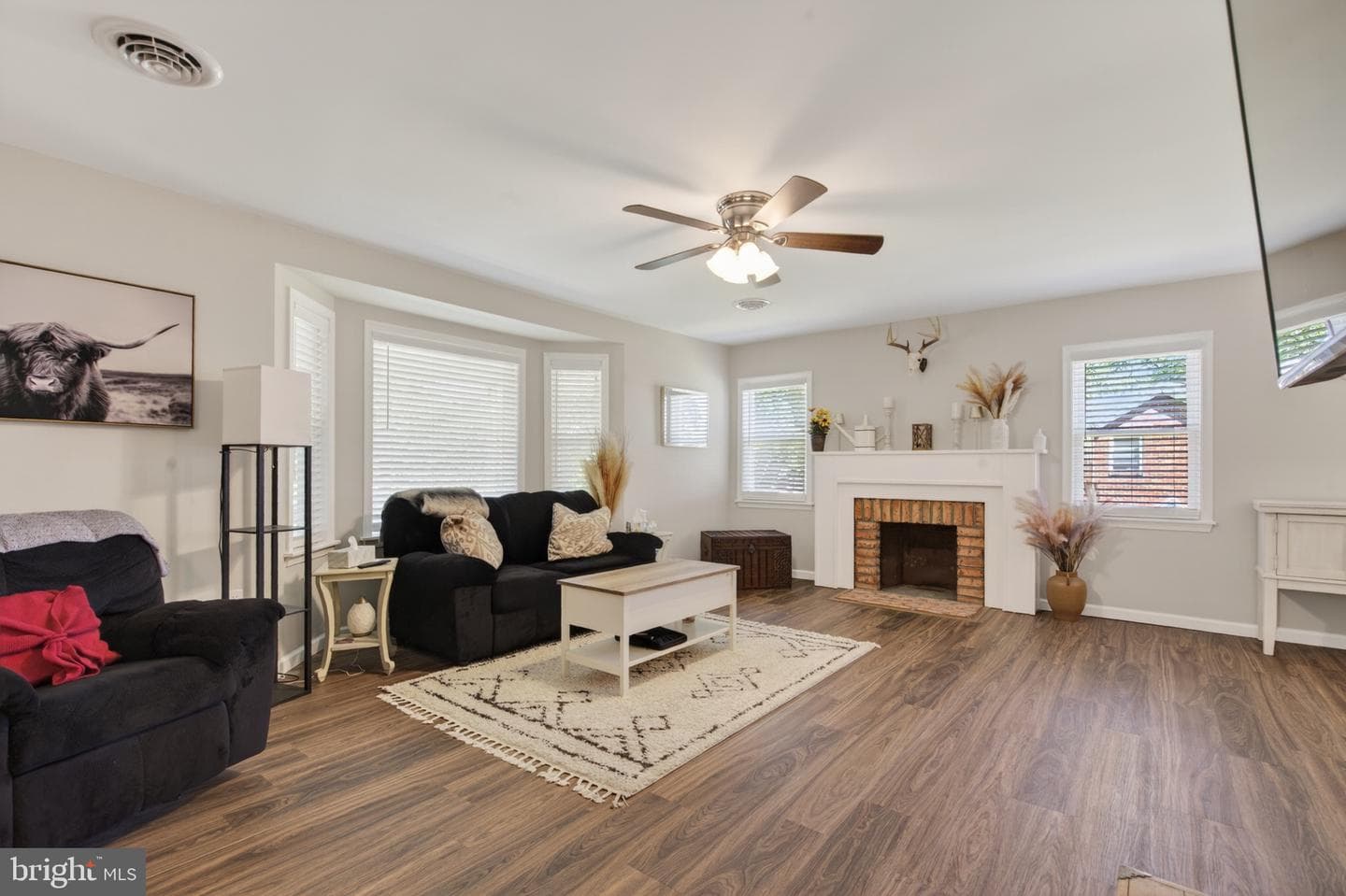 161 Avenue C photo 8