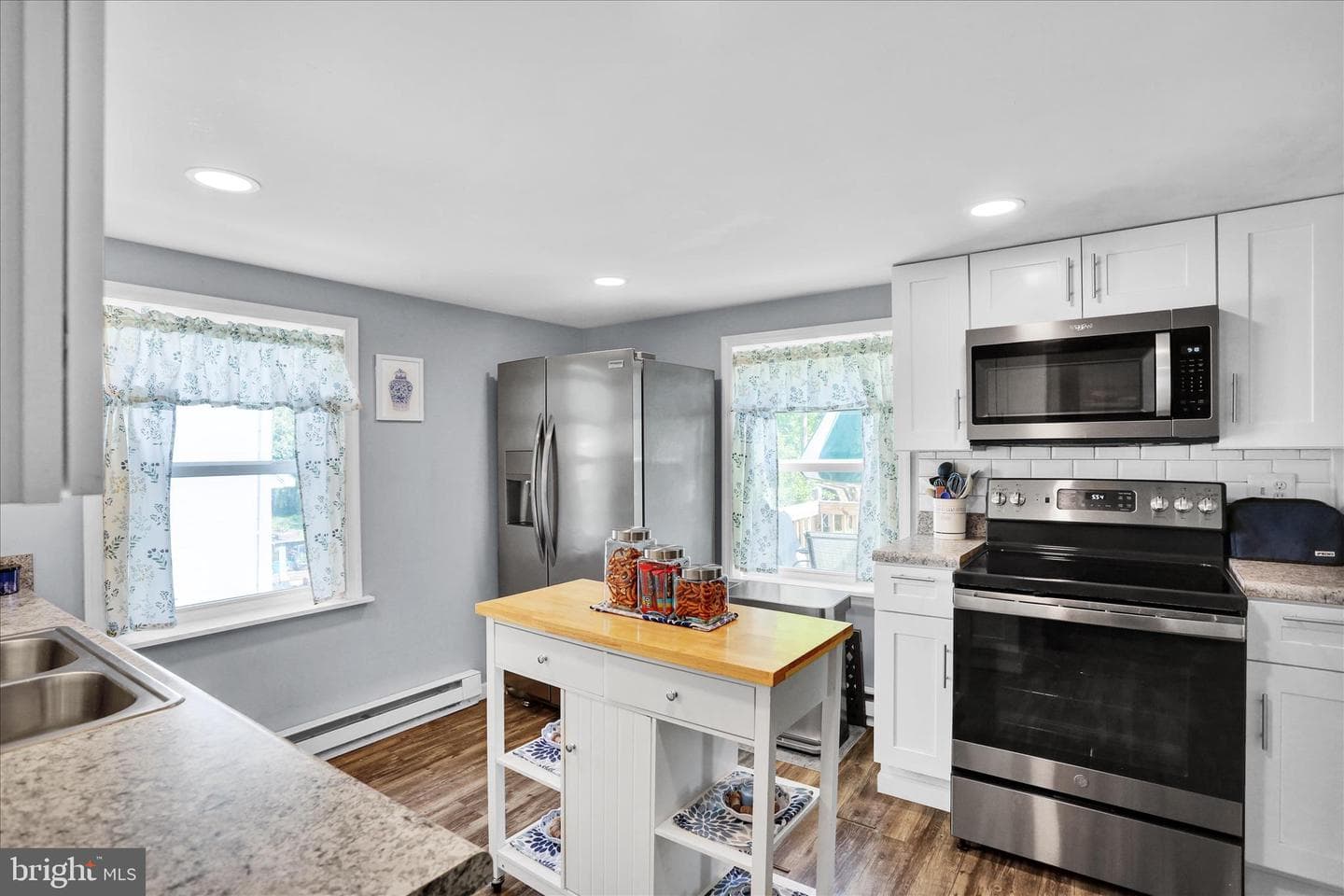 226 W Tammany Street photo 27