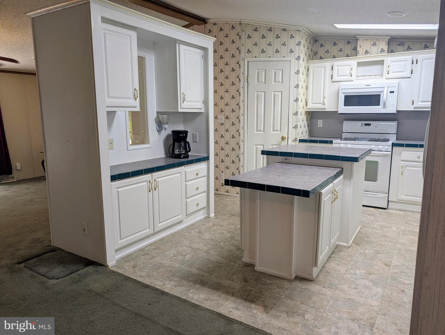 180 St Clair Avenue photo 17