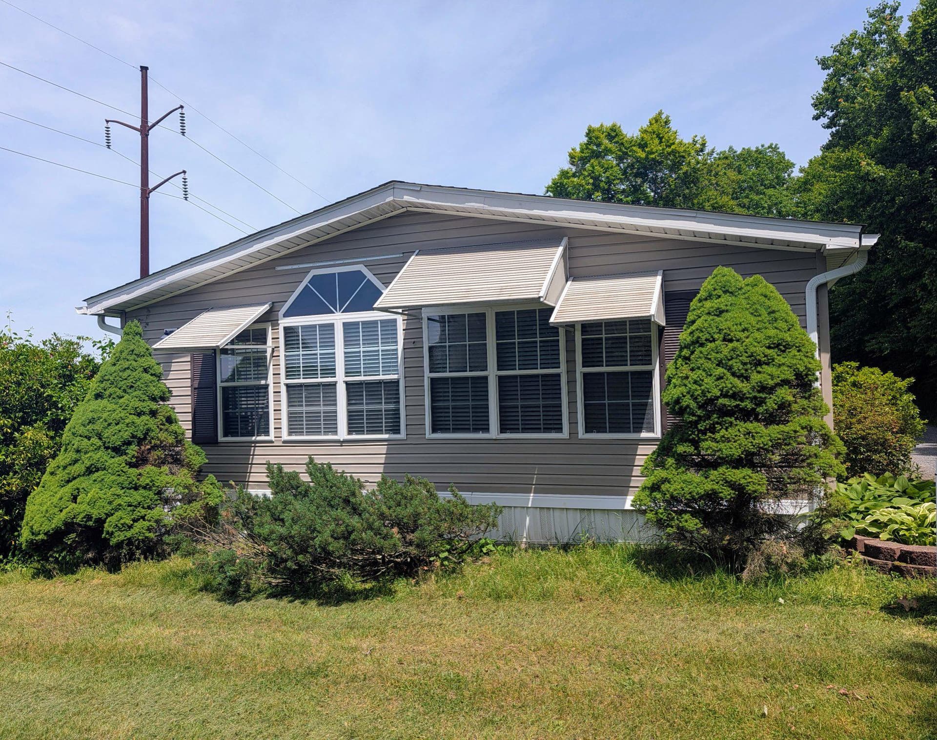 180 St Clair Avenue photo 3