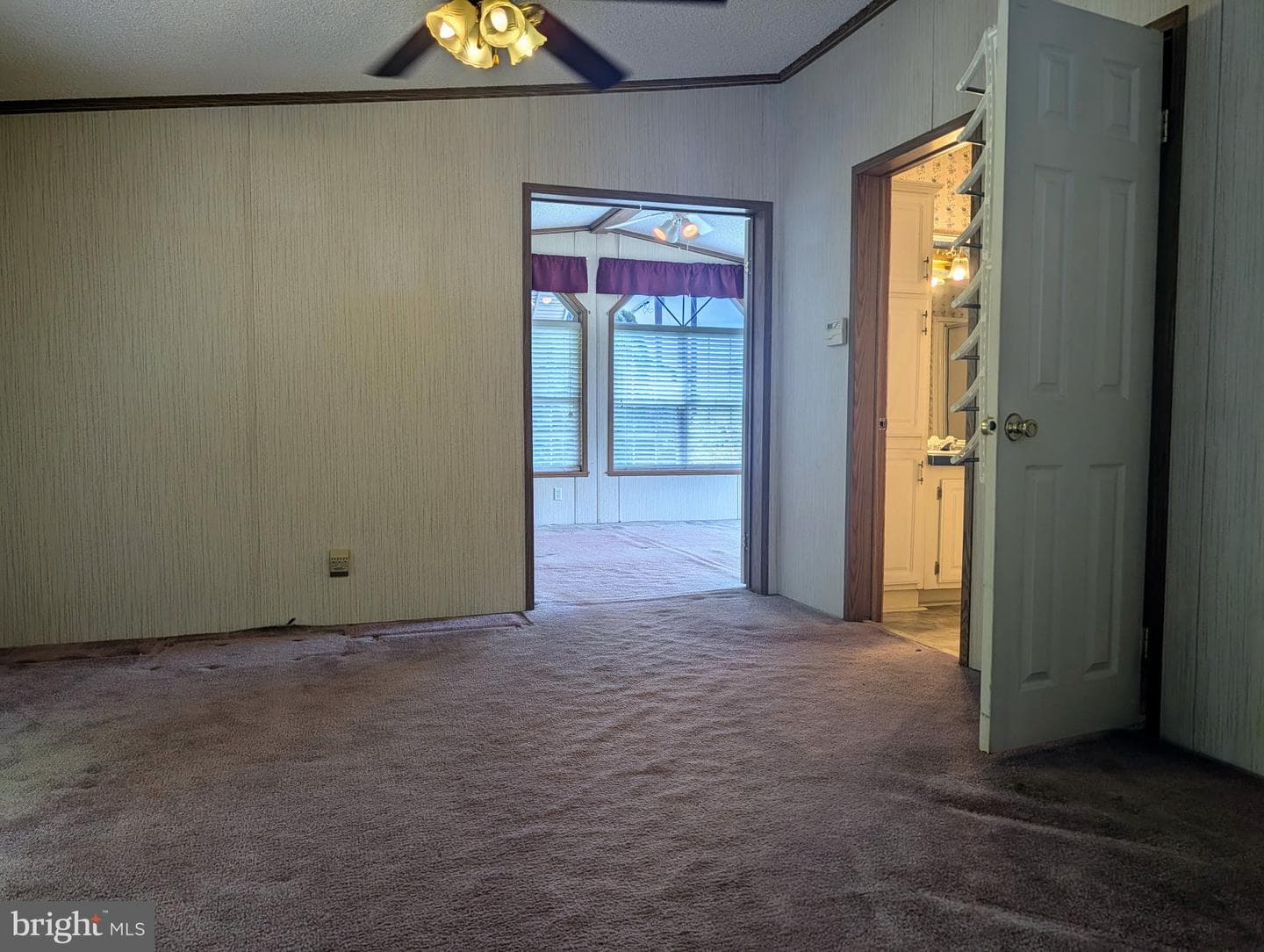 180 St Clair Avenue photo 36
