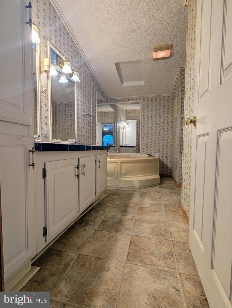 180 St Clair Avenue photo 39