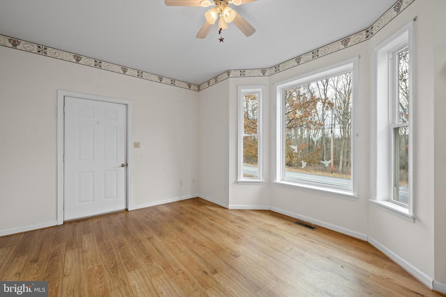 1 Pinewood Circle photo 17