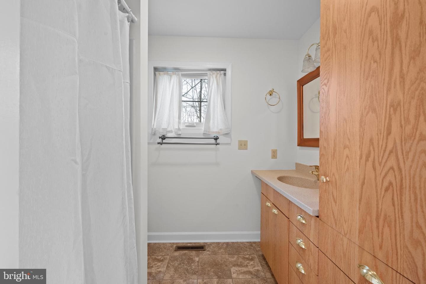 2 Pinewood Circle photo 22