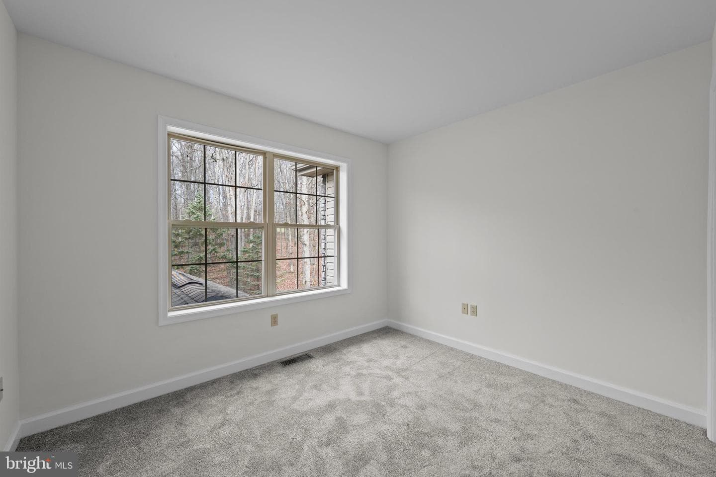 2 Pinewood Circle photo 33