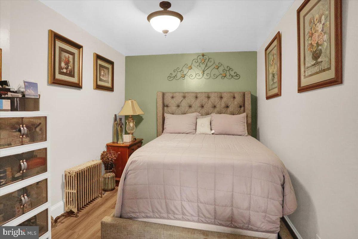 225 Fairview Street photo 15