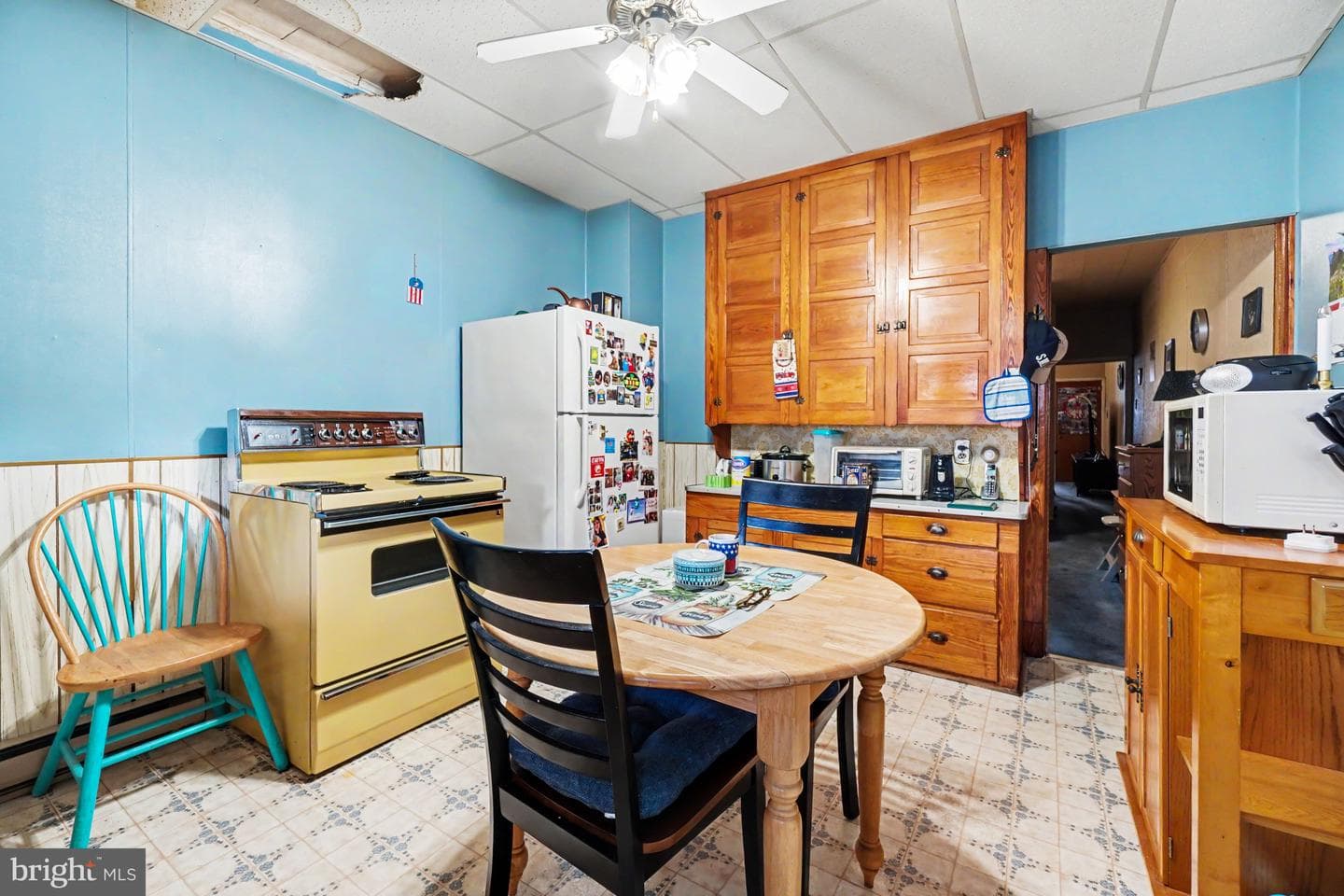 818 E Centre Street photo 8