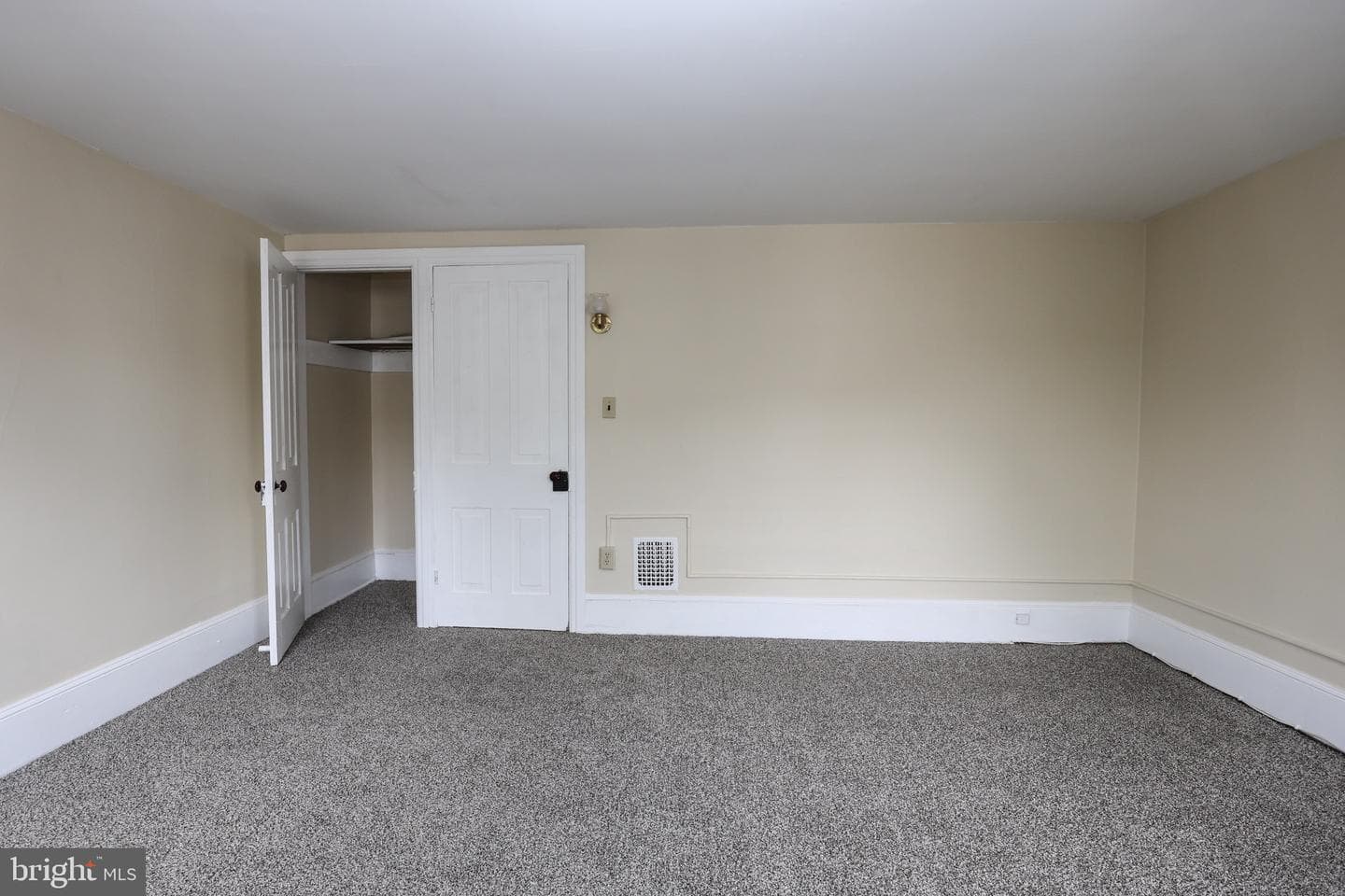 511 Harrison Street photo 24