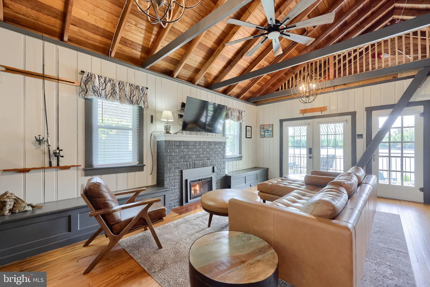 49 King Fisher Drive photo 27