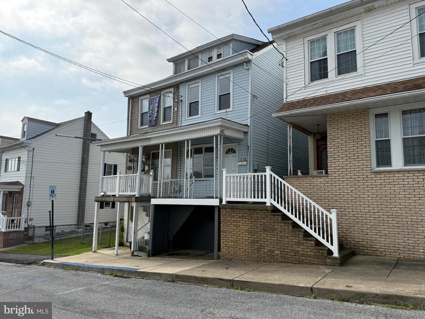 1218 Spruce Street photo 3