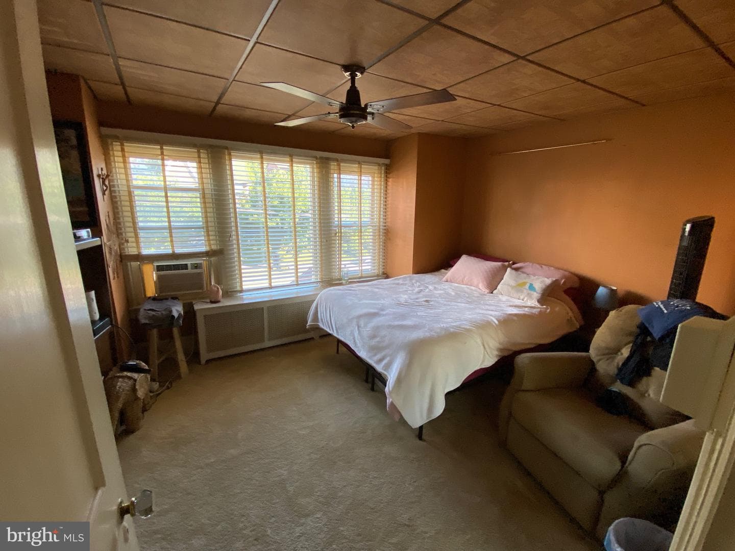 2076 W Market Street photo 12