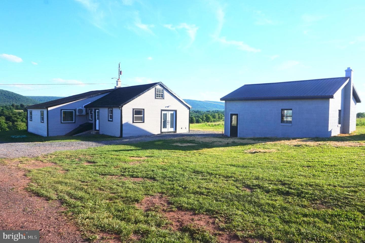 270 W Mountain Road photo 9