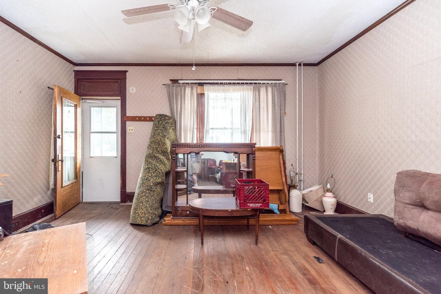 402 Hobart Street photo 4