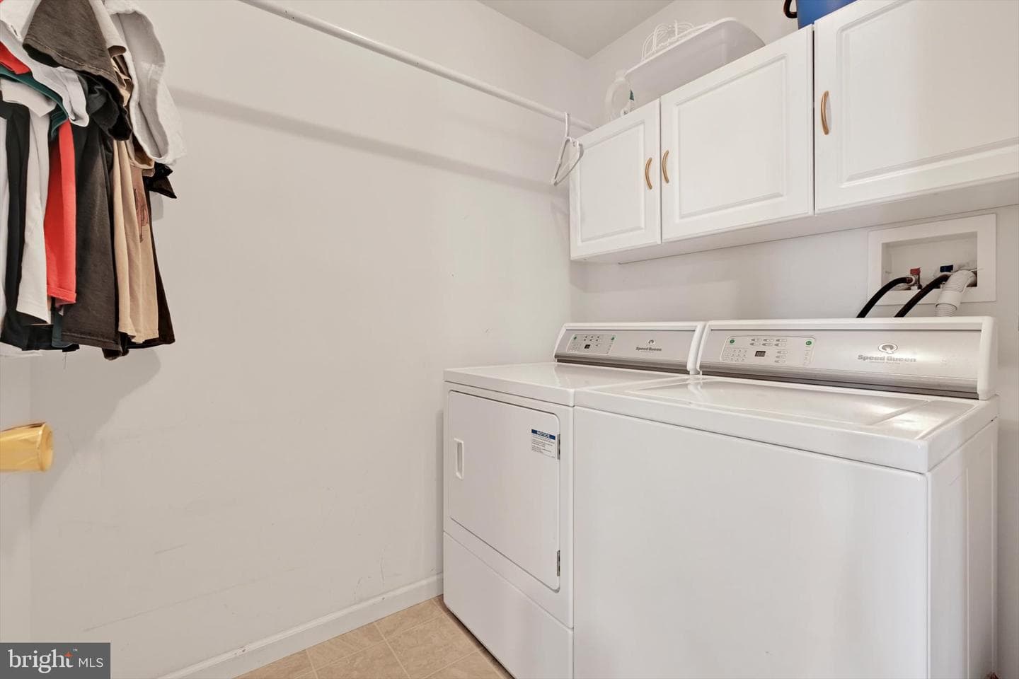 84 Oak Ledge Avenue photo 34