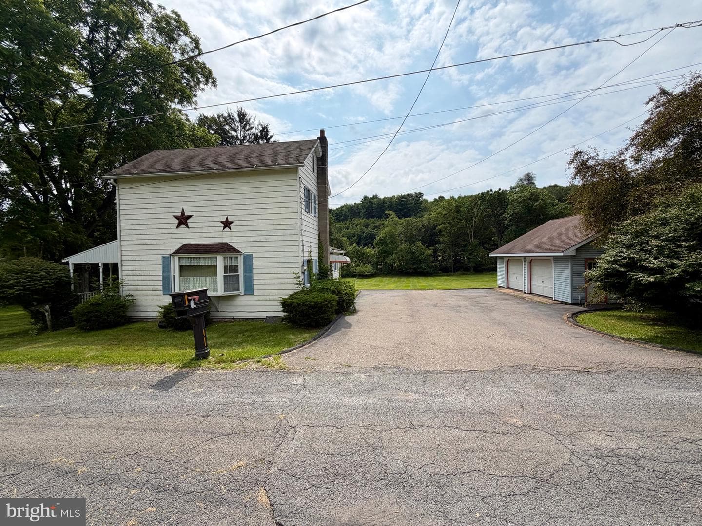307 W Tanner Street photo 8
