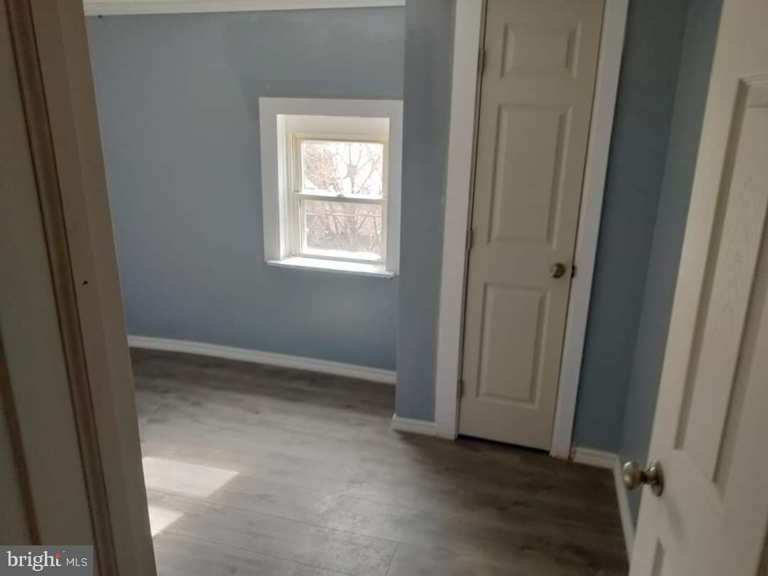 437 Morgan Avenue photo 17