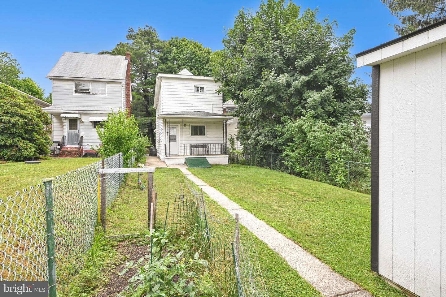 230 S Middle Street photo 28