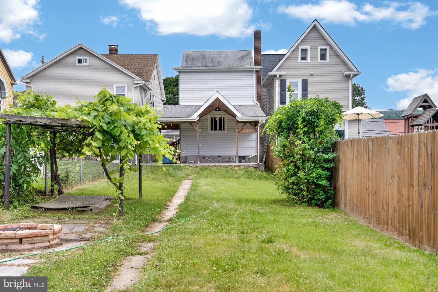 43 E Phillips Street photo 20