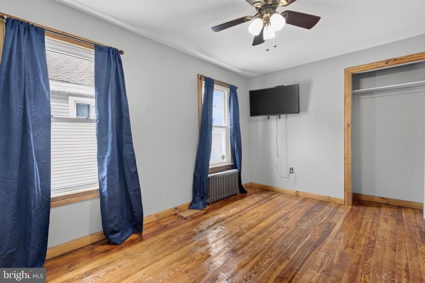 43 E Phillips Street photo 28
