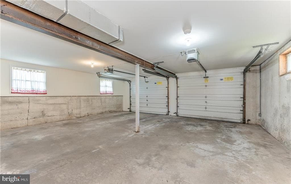 590 Airport Road photo 44
