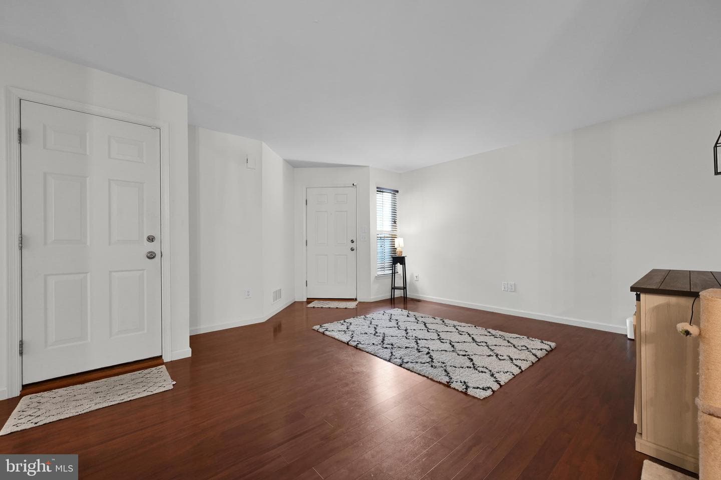 5 E Abby Lane photo 9
