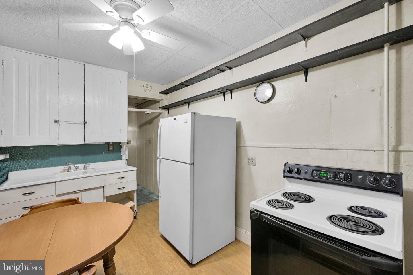 510 W Centre Street photo 14