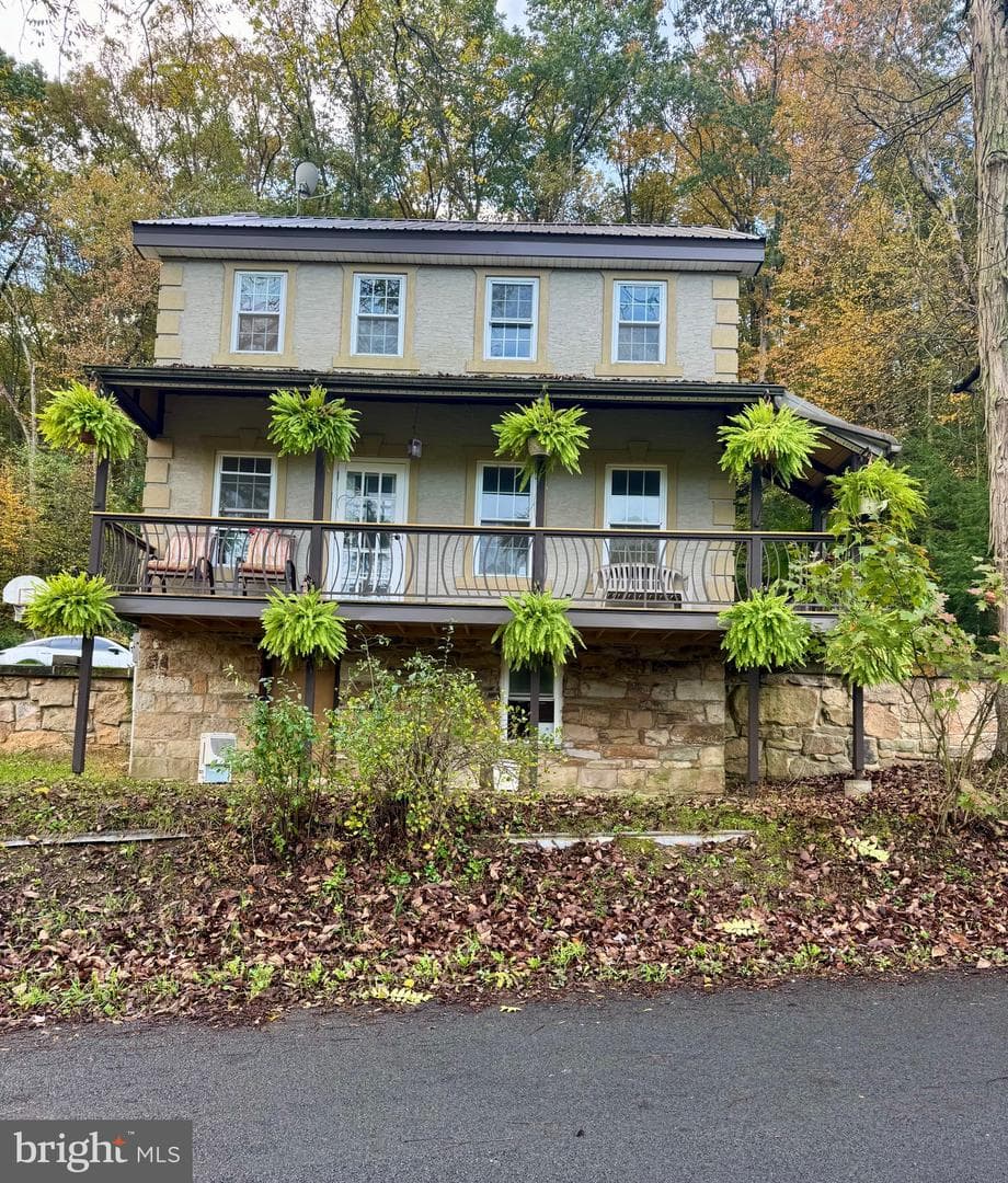 146 Mexico Road photo 1