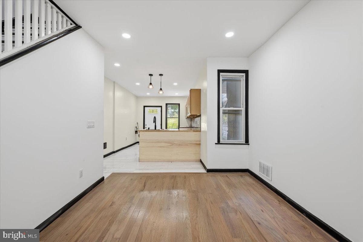 231 A Street photo 9