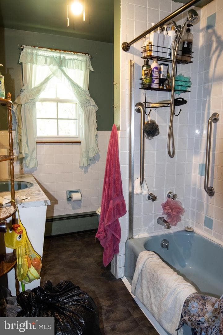 120 Low Road photo 11
