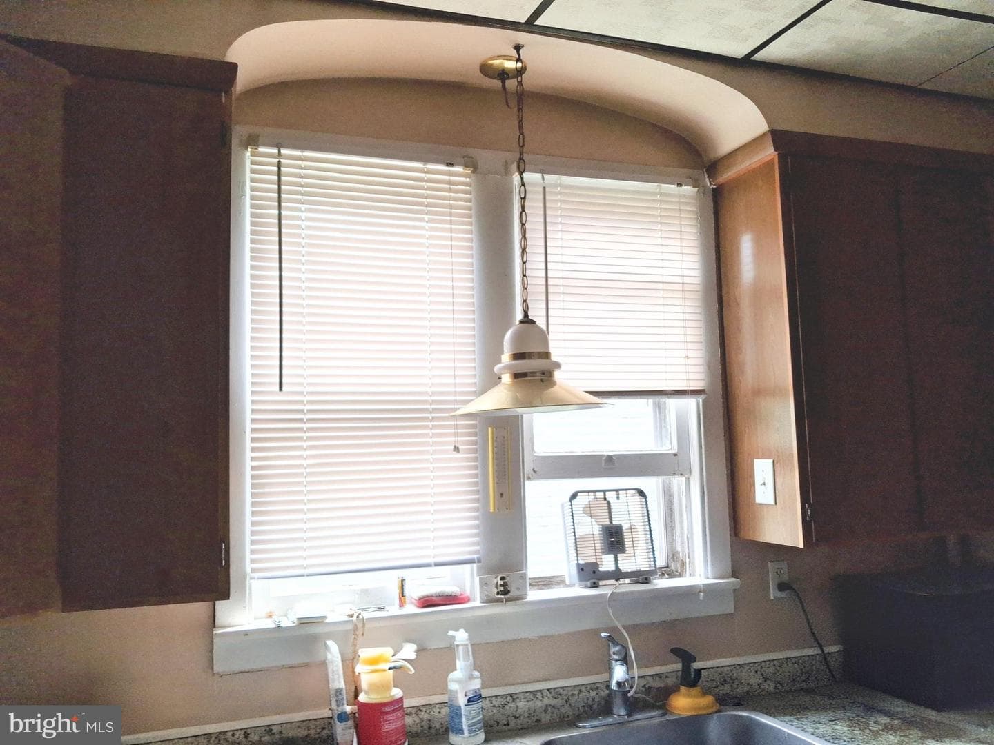 210 S 9th Street photo 11