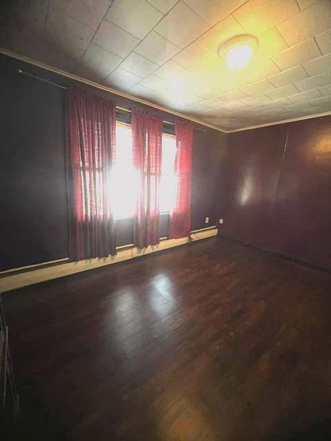 437 Hess Street photo 20