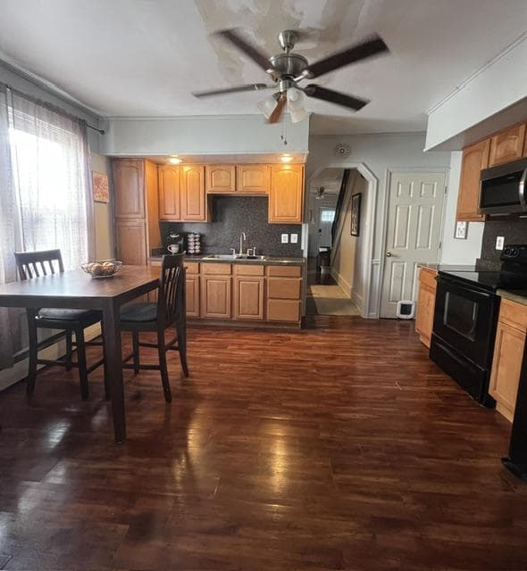 437 Hess Street photo 3
