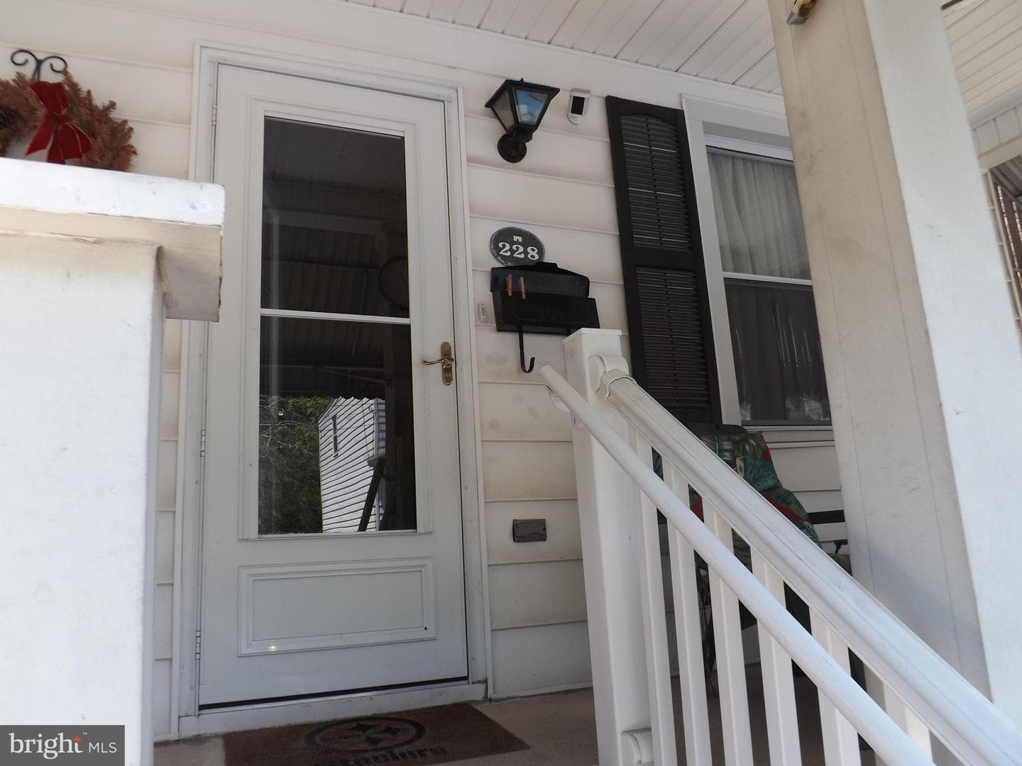 228 S Morris Street photo 3