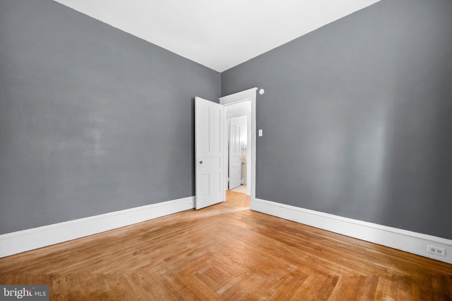 63 Grant Street photo 13