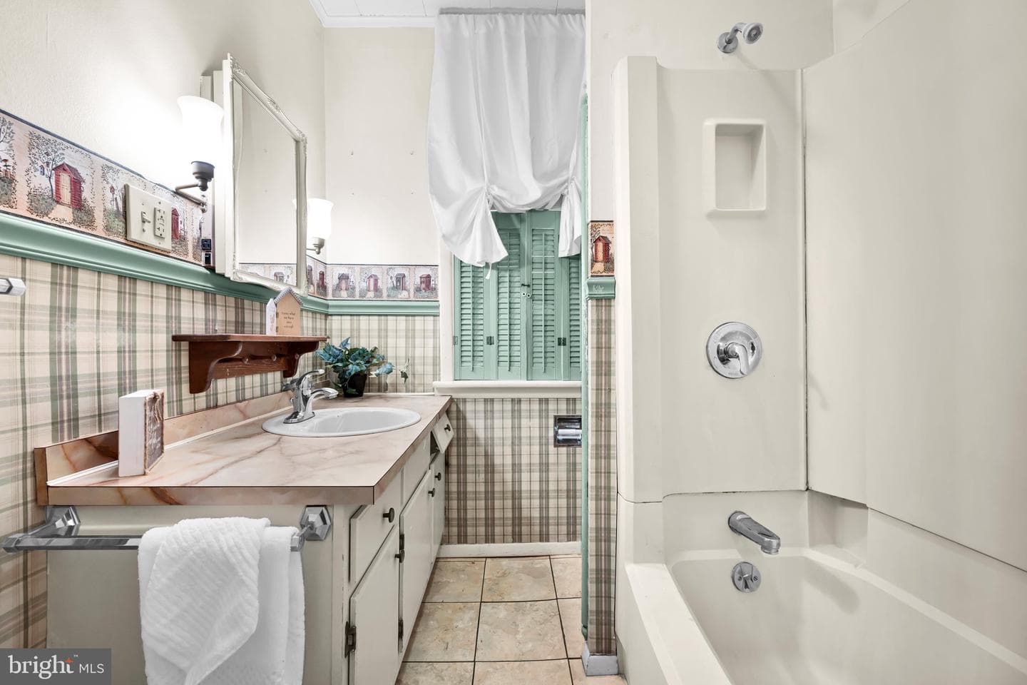 63 Grant Street photo 14