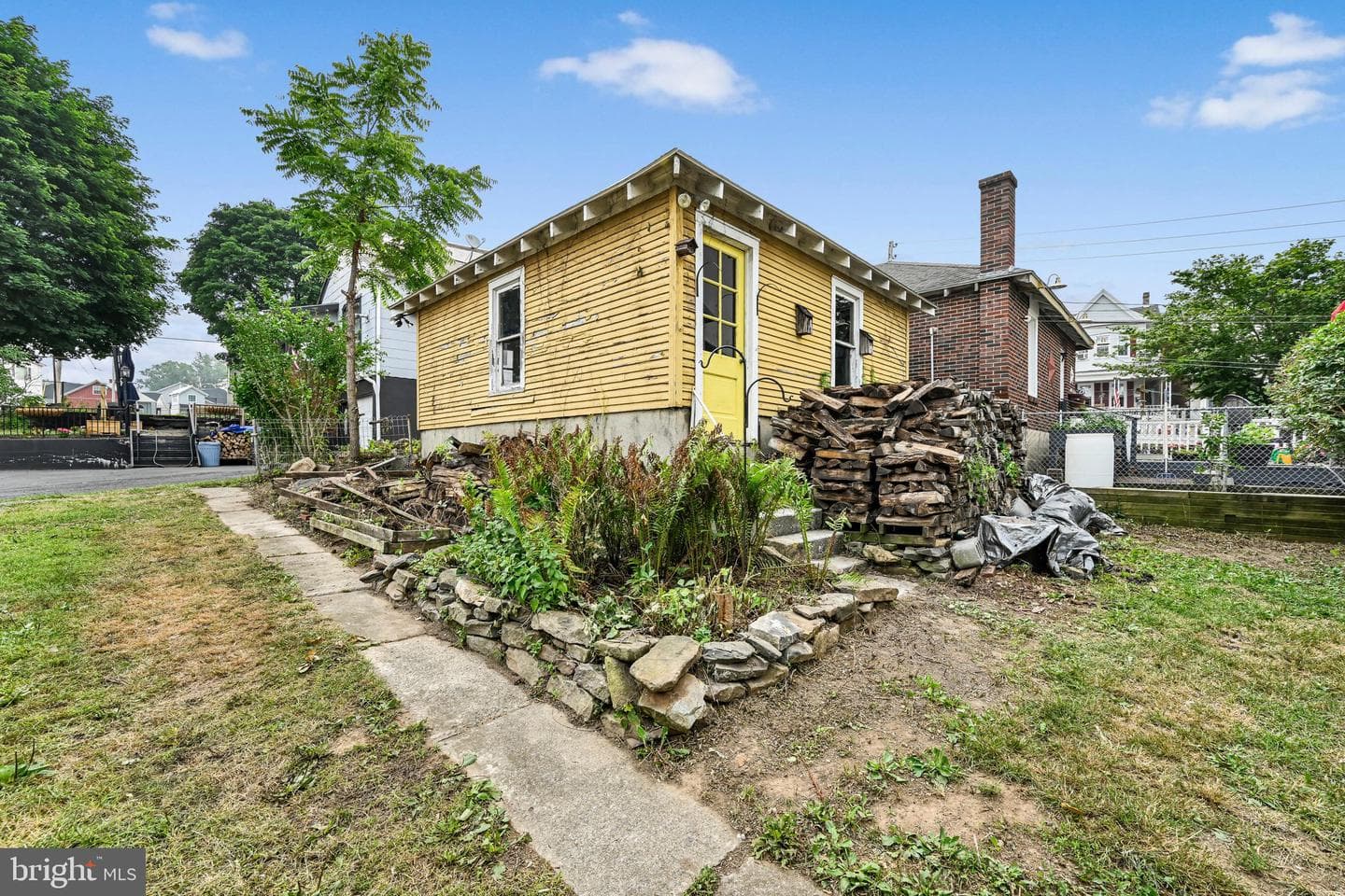 63 Grant Street photo 19