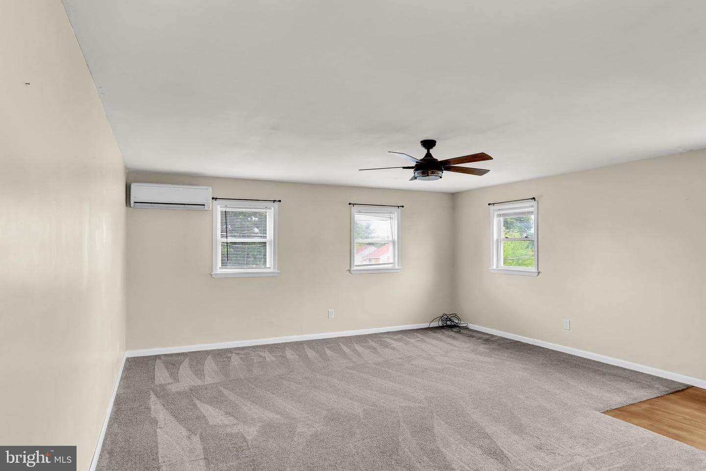 120 N Franklin Street photo 10