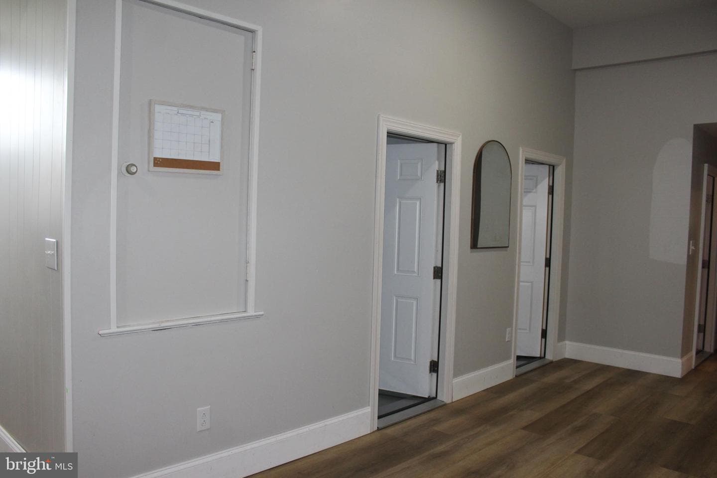 809 Fifth Street photo 10