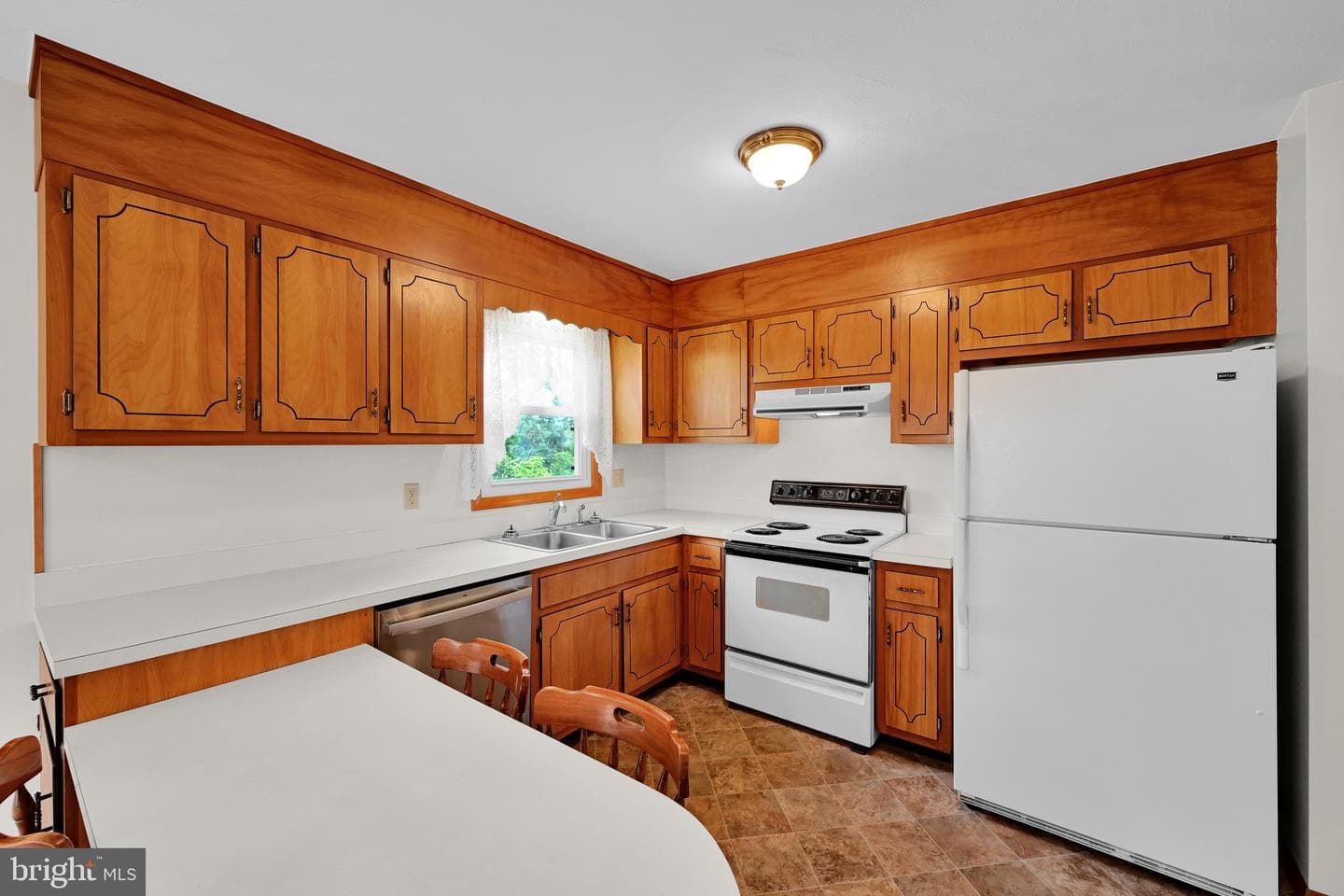 5 Elmer Avenue photo 11