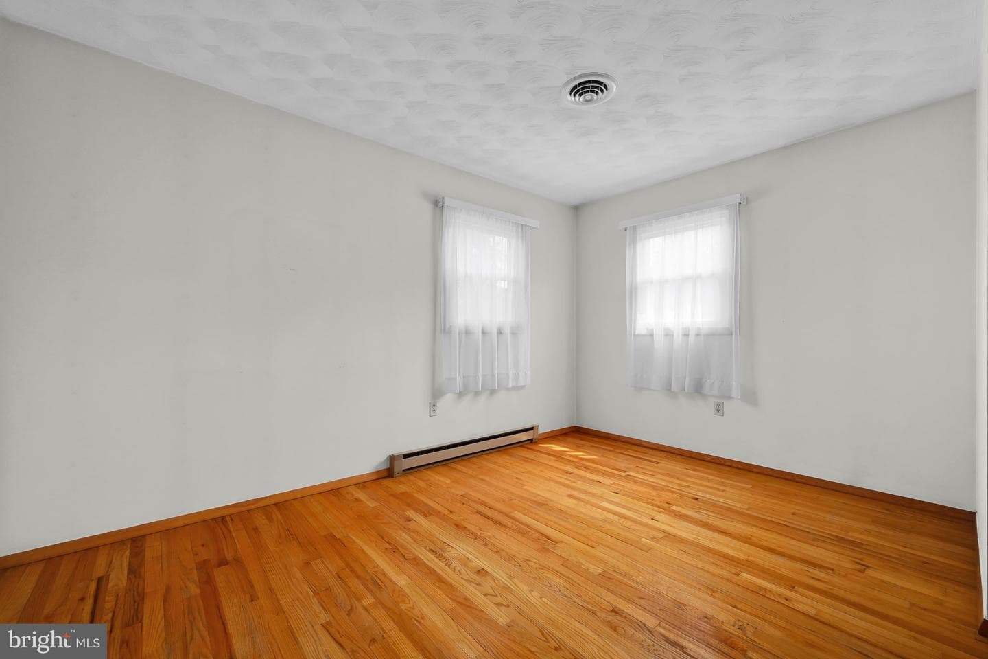 5 Elmer Avenue photo 19