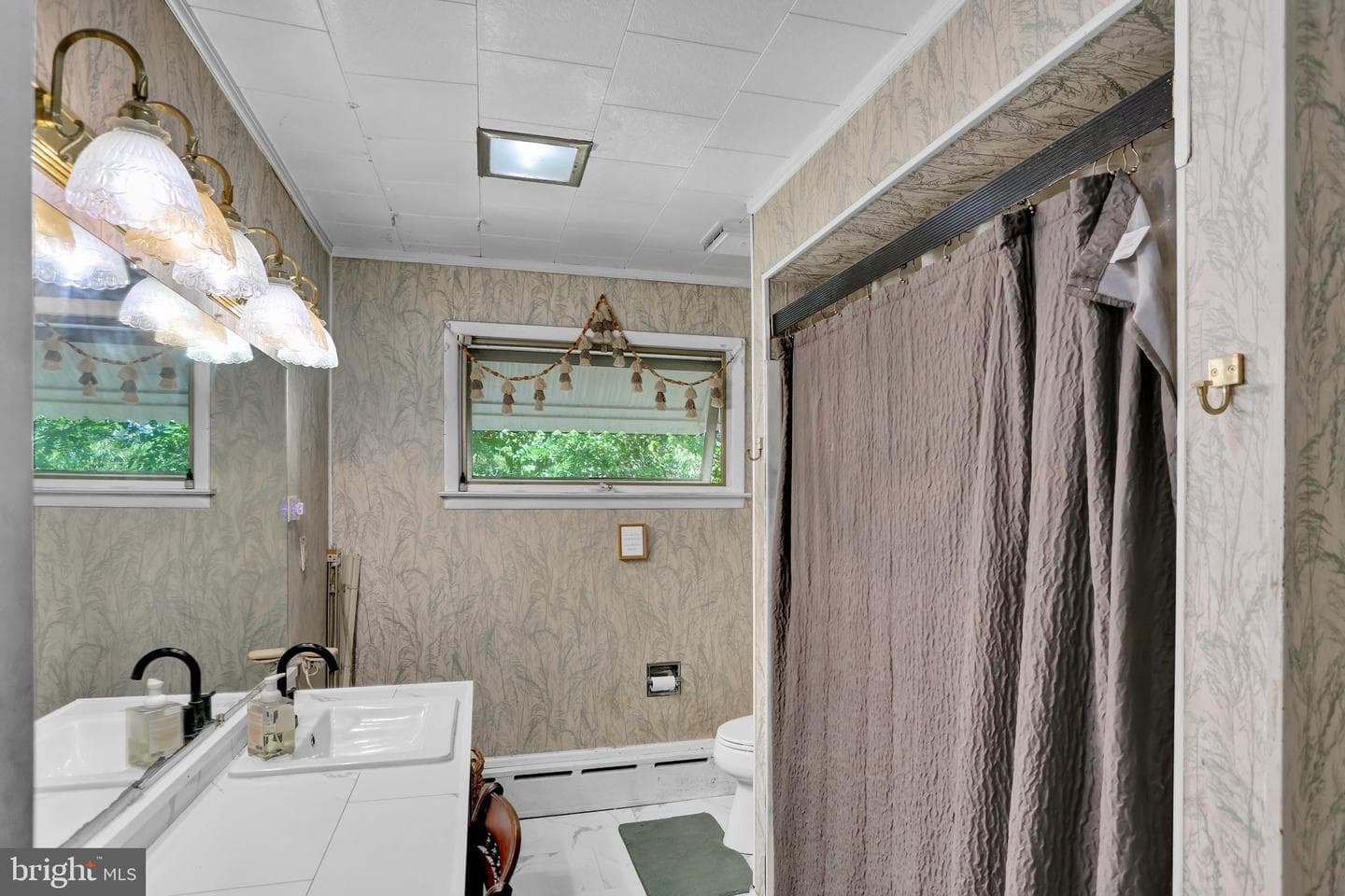 224 W Wallace Street photo 13